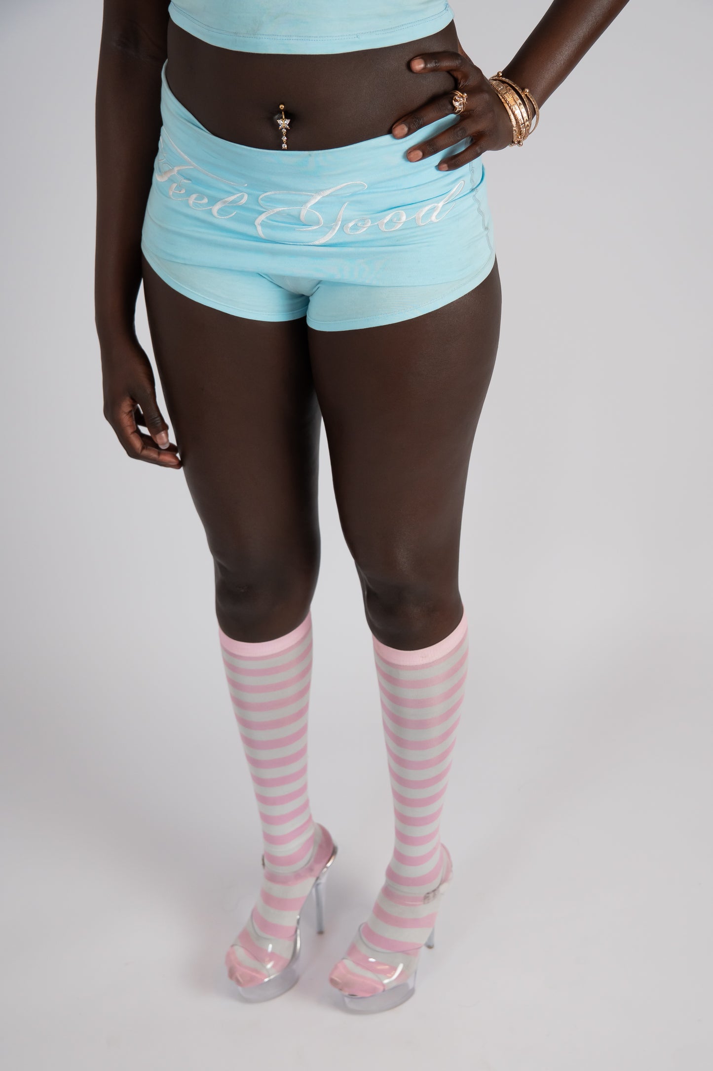 ONLY ANGEL BABY BLUE SHORT
